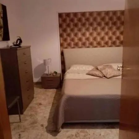 Casa Lella פוליקורו